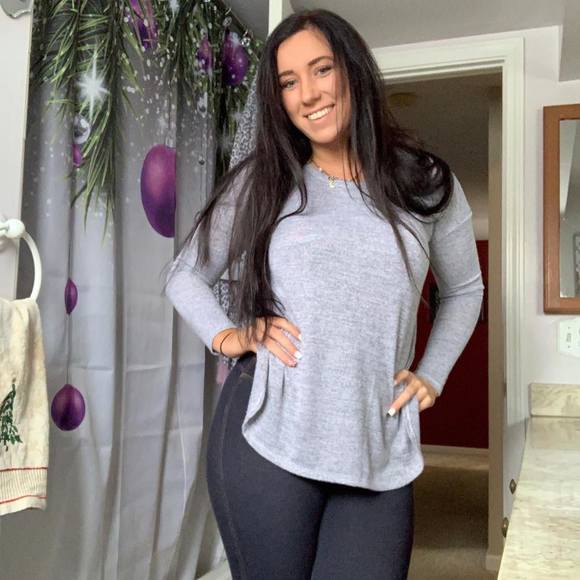 Profile Picture of Kayla Kokko (@kaylakokko) on Poshmark