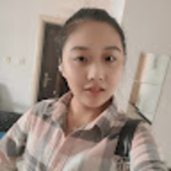 Profile Picture of Xun Zhang (@heysylviazhang) on Poshmark