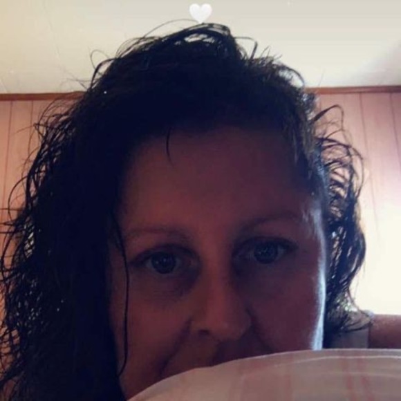 Profile Picture of Danielle Collett (@dcollett2009) on Poshmark