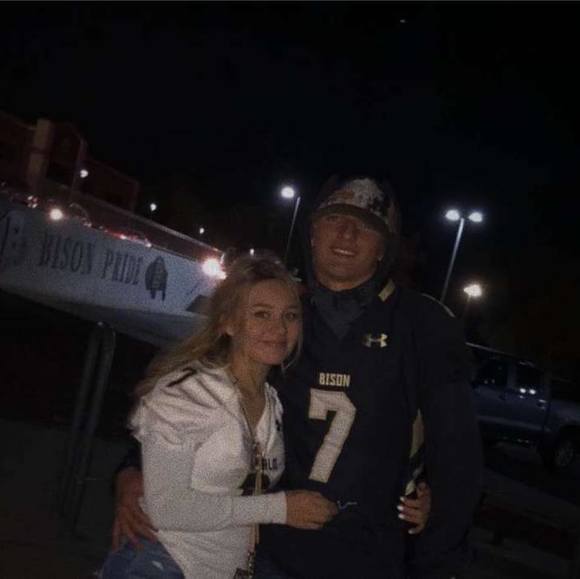 Profile Picture of Gage Horetski (@gagehoretski) on Poshmark