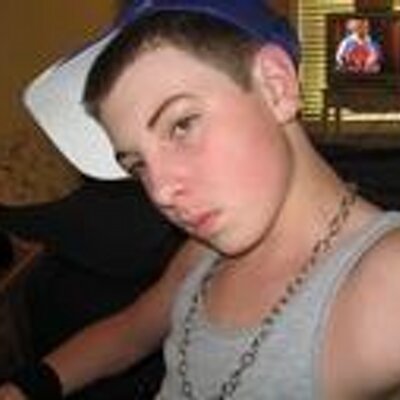 Profile Picture of Anthony Etheridge (@akeluvsher) on Twitter