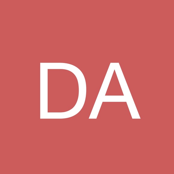 Profile Picture of Daniel Alderson (@dspotcan) on Poshmark