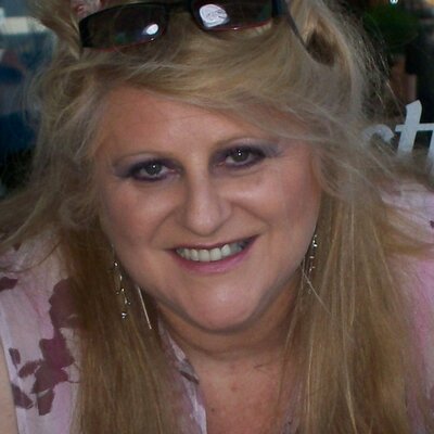 Profile Picture of Lily Steiner (@LilySteiner) on Twitter