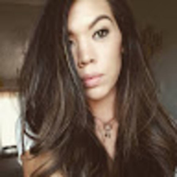 Profile Picture of Jordan Lewis (@jordanllewis88) on Poshmark