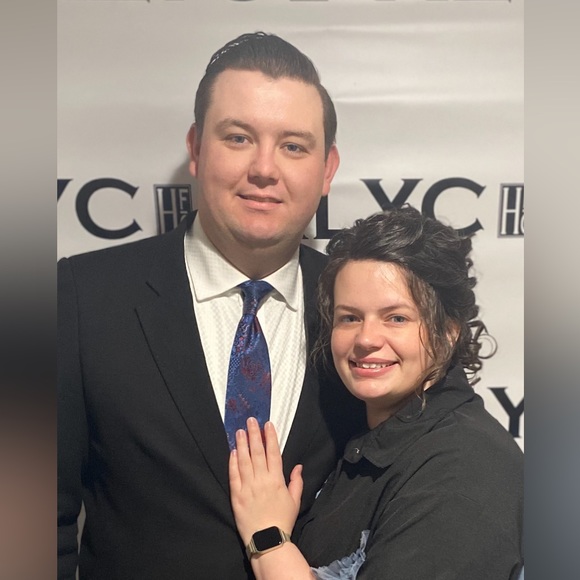 Profile Picture of Devin Watson (@mrs_watson1519) on Poshmark