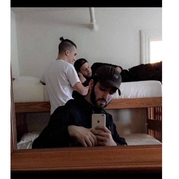 Profile Picture of Tom Conneen (@tconneen) on Poshmark