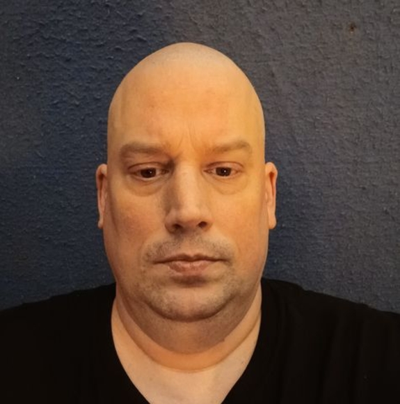 Profile Picture of Daniel Schmidt (@ds0617041) on Poshmark