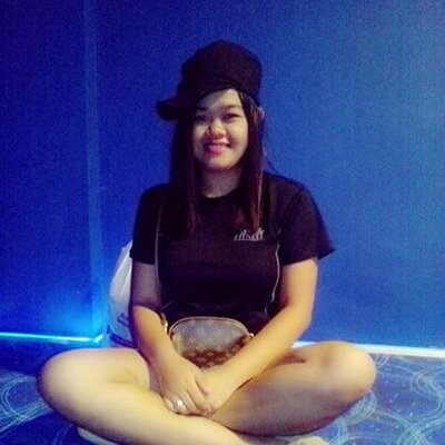 Profile Picture of Pauline Bernadette (@cashew718) on Twitter