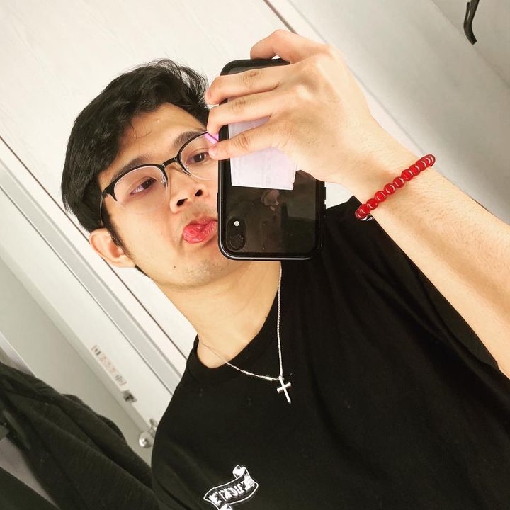 Profile Picture of Joaquin Banzon (@charles_chief) on Tiktok