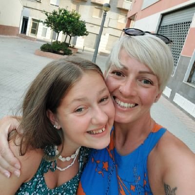 Profile Picture of Aimee Allen-Wood (@88AimeeA) on Twitter