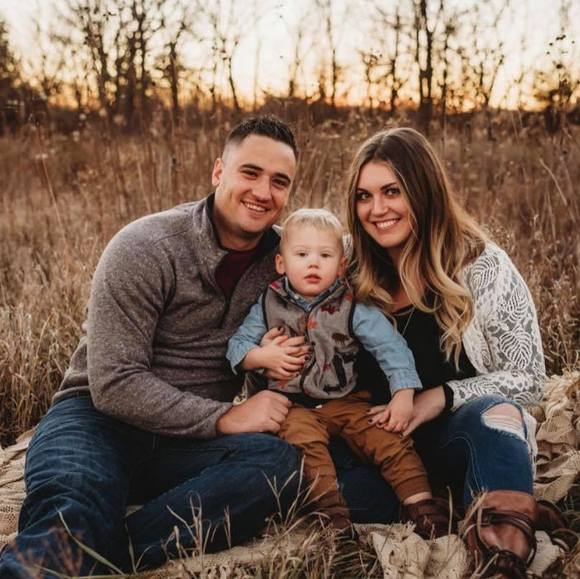 Kyle Segraves - Poshmark Profile Picture of Kyle Segraves (@ksegraves05) on Poshmark