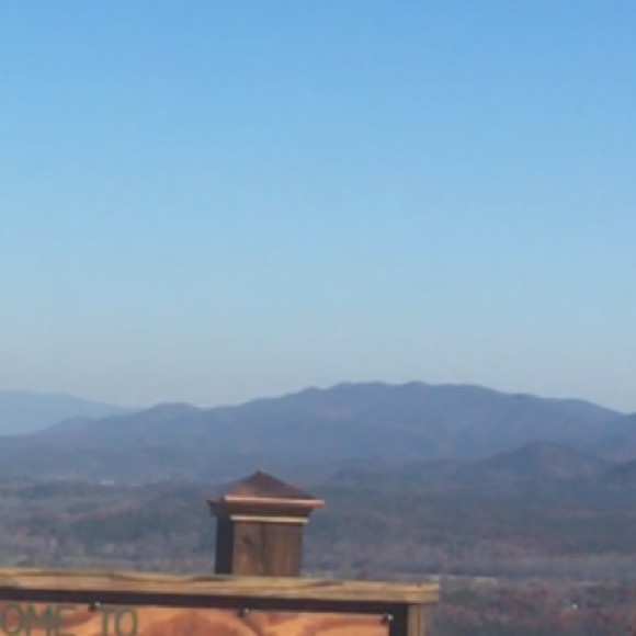 Christina Bevins - Poshmark Profile Picture of Christina Bevins (@cbev76) on Poshmark