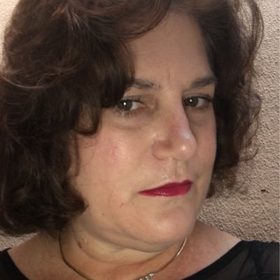 Profile Picture of Elizabeth Crowell (@bet4ann) on Twitter