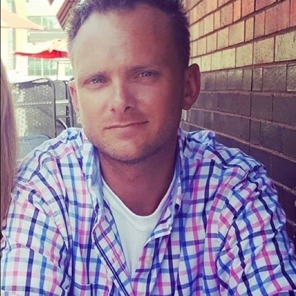 Profile Picture of Justin Weber (@jweber856) on Poshmark