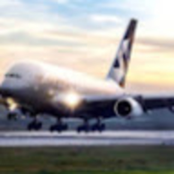 Profile Picture of Alexander Gross (@a380alexander) on Poshmark