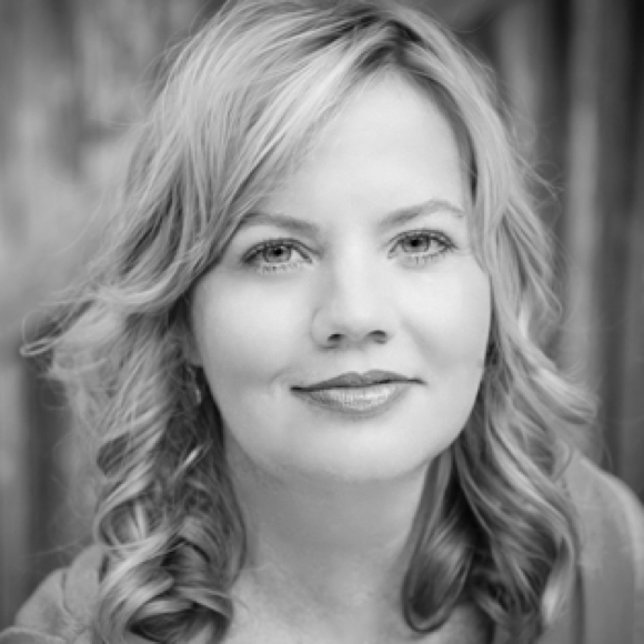 Profile Picture of Gretchen Edwards (@ggedwards) on Poshmark