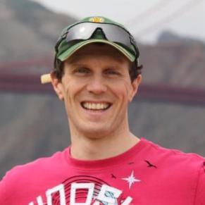 Profile Picture of Ian Gardiner (@rabbieburns) on Twitter