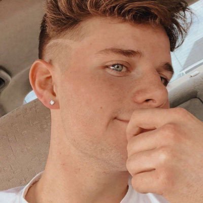 Profile Picture of Tyler Jordan Winburn (@tylerjw24) on Twitter