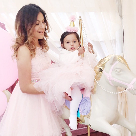 Profile Picture of Yecenia Diaz (@diazyece) on Poshmark