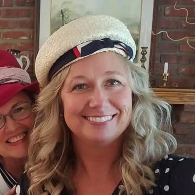 Profile Picture of Jennifer Kramer (@Jennife32324994) on Twitter