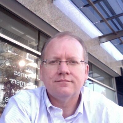 Profile Picture of Jonathan Strahan (@jonathanvoni) on Twitter