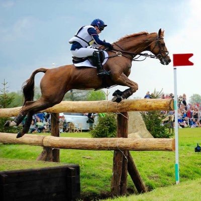 Profile Picture of Laura Collett (@CollettEventing) on Twitter