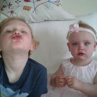 Profile Picture of Mandy James (@mandyjames19) on Twitter