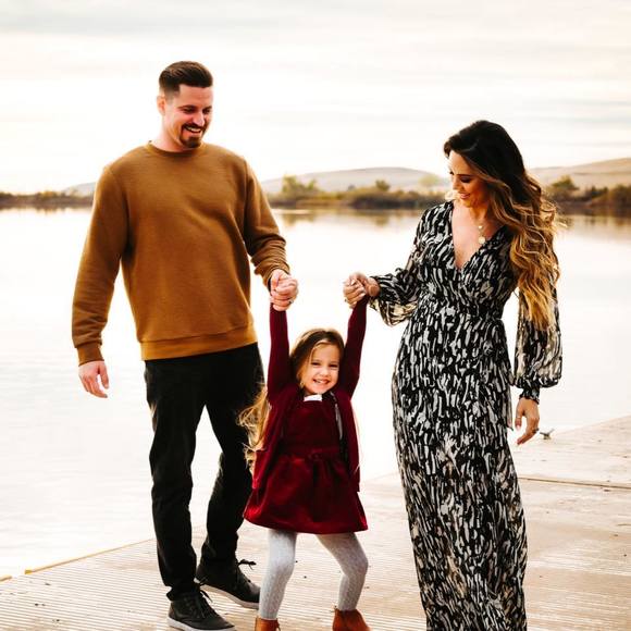 Profile Picture of Allison Herbert (@allison_herbert) on Poshmark