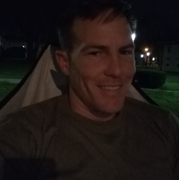Nicholas Sparks - Poshmark Profile Picture of Nicholas Sparks (@nlsparks3) on Poshmark