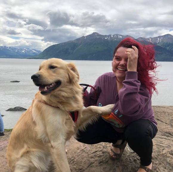 Profile Picture of Cheyenne Perlinger (@chenanny100) on Poshmark