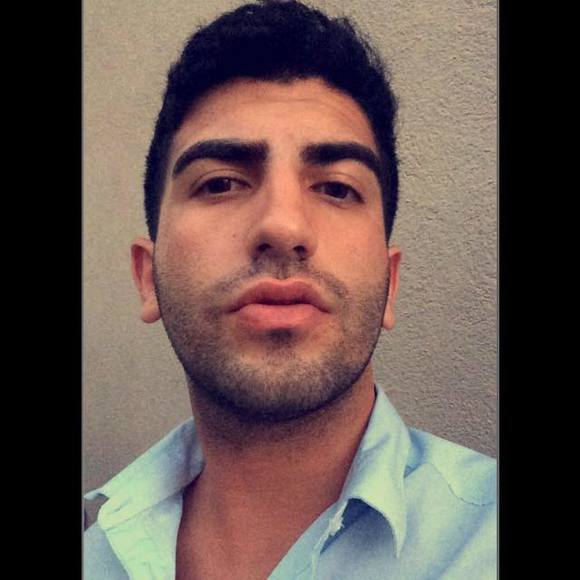 Profile Picture of Hamudi Younes (@hamudiyounes) on Poshmark