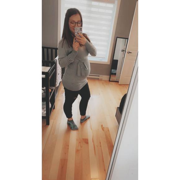 Profile Picture of Méria Chaussé (@meria0425) on Poshmark