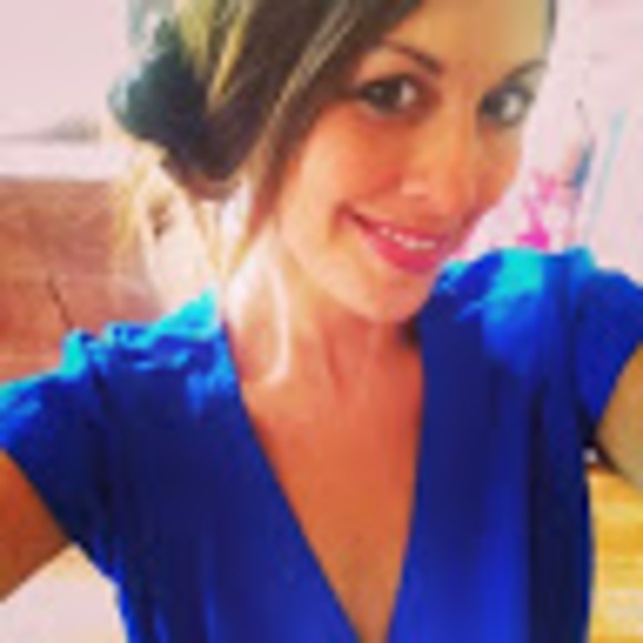 Profile Picture of Michelle Nichter (@michellenichter) on Poshmark