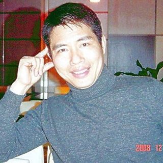 Profile Picture of 張啟疆 (@&) on Facebook