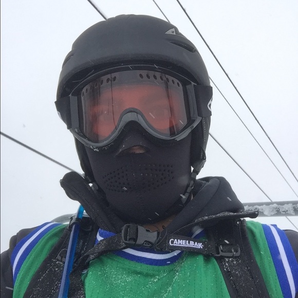 Profile Picture of Connor Hall (@connorwhall) on Poshmark
