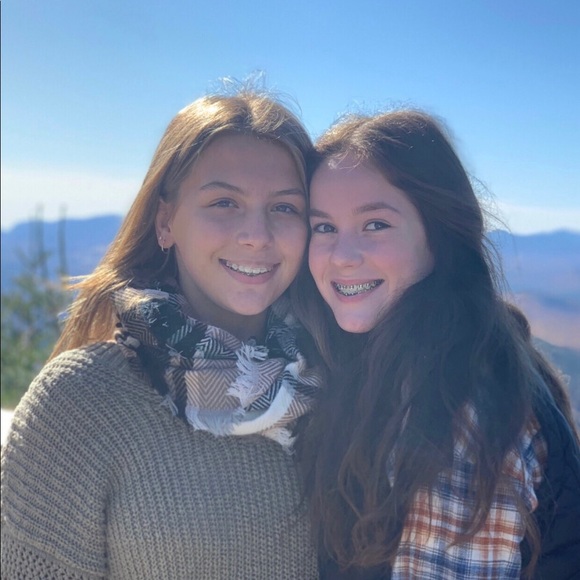 Profile Picture of Mackenzie Matuzek (@kenziematuzek) on Poshmark