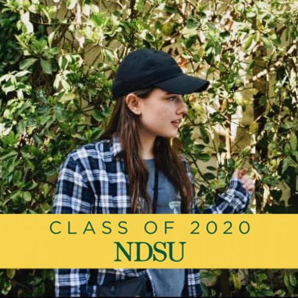 Profile Picture of Sophia Maruska (@sophia_maruska) on Poshmark