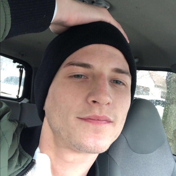 Profile Picture of Thomas Martone (@teclothing_) on Poshmark