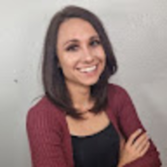 Ash Thomure - Poshmark Profile Picture of Ash Thomure (@thomurea) on Poshmark