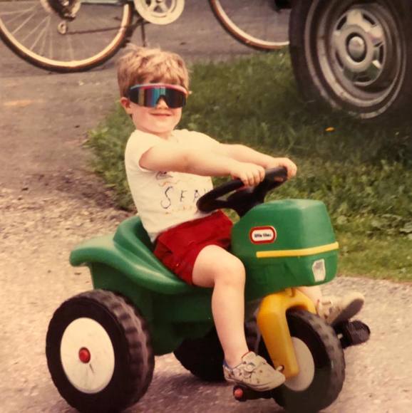 Sean Lipinski - Poshmark Profile Picture of Sean Lipinski (@seanlipinski) on Poshmark