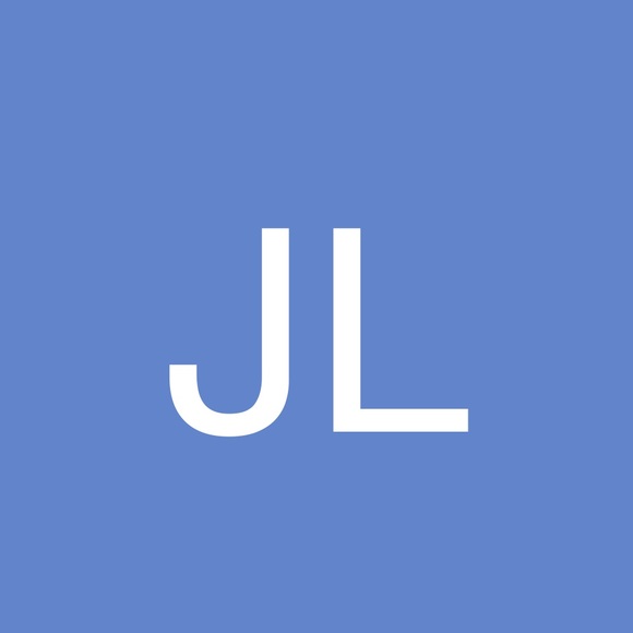 Profile Picture of Joshua Liles (@joshualiles) on Poshmark