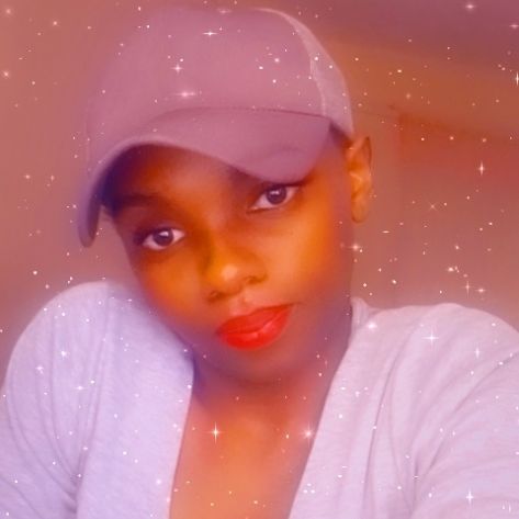 Profile Picture of Maureen (@maureengodiee) on Tiktok