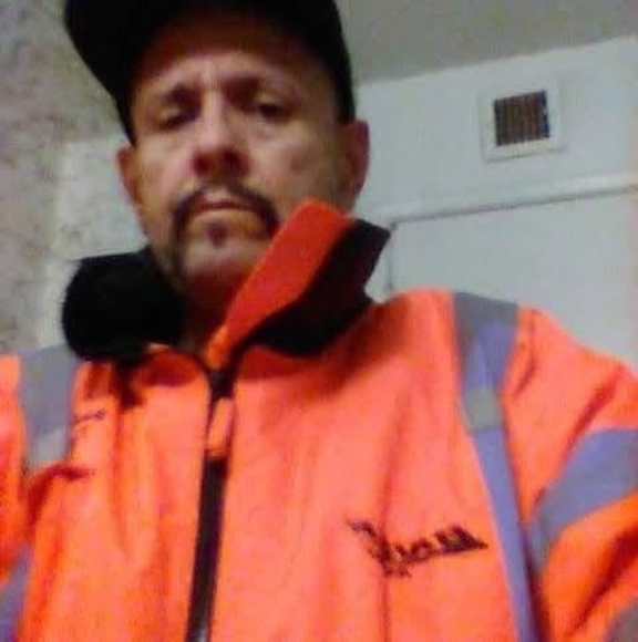 Profile Picture of David Olgin (@70274party84926) on Poshmark