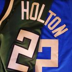 Profile Picture of Andrew Holton (@Andrew-Holton) on Facebook