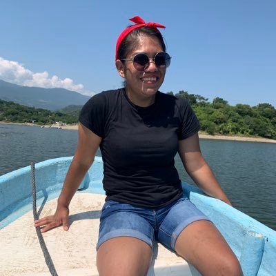 Profile Picture of Stephanie Salazar (@S_Salazar989) on Twitter