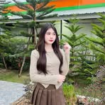 Profile Picture of Liana Yang (@liana.yang.4410) on Facebook