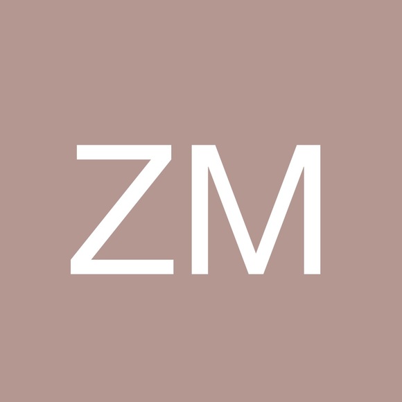Profile Picture of Zoe Mcdowell (@zoexmcdowell861) on Poshmark