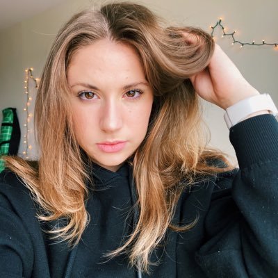 Profile Picture of Emily Moser🌸 (@emily_moser15) on Twitter