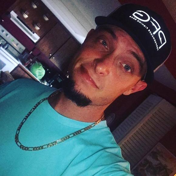 Profile Picture of Mick Mclure (@mick1991) on Poshmark