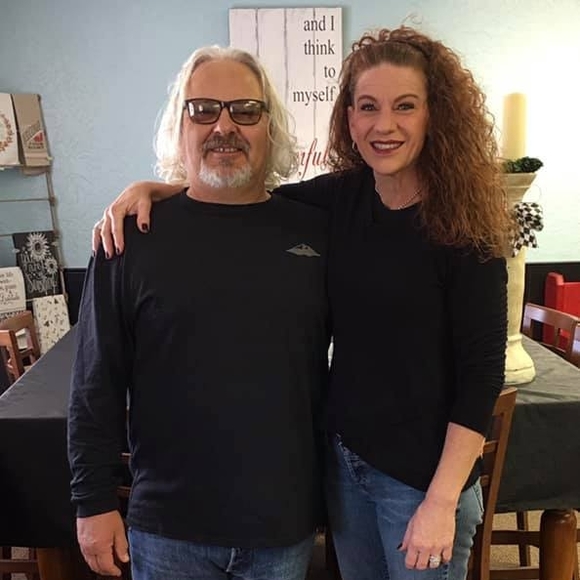 Profile Picture of Darbi James (@darbijames) on Poshmark